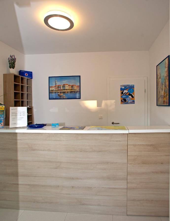 Apartments Maslina II Нивице Екстериор снимка
