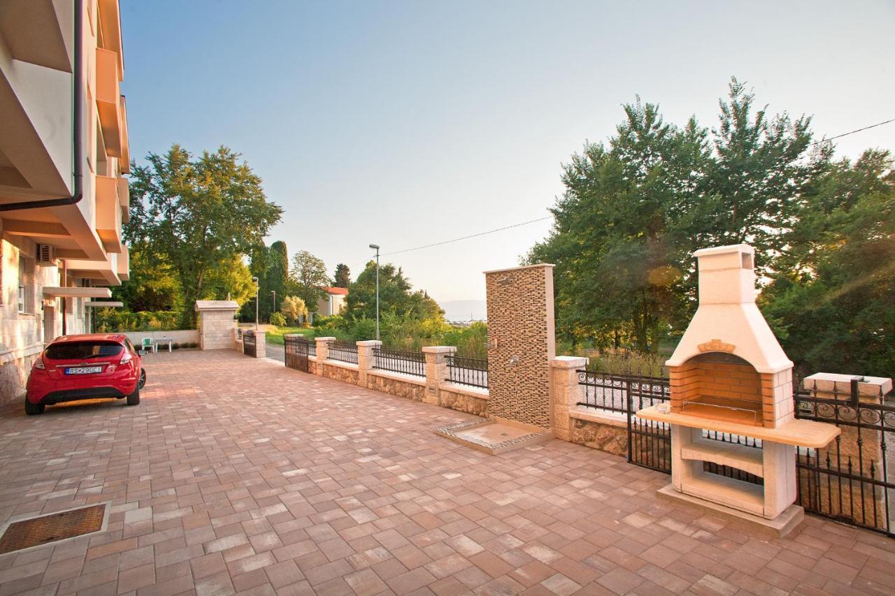 Apartments Maslina II Нивице Екстериор снимка
