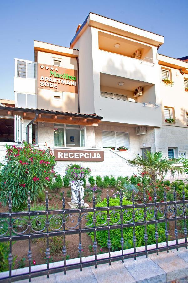 Apartments Maslina II Нивице Екстериор снимка