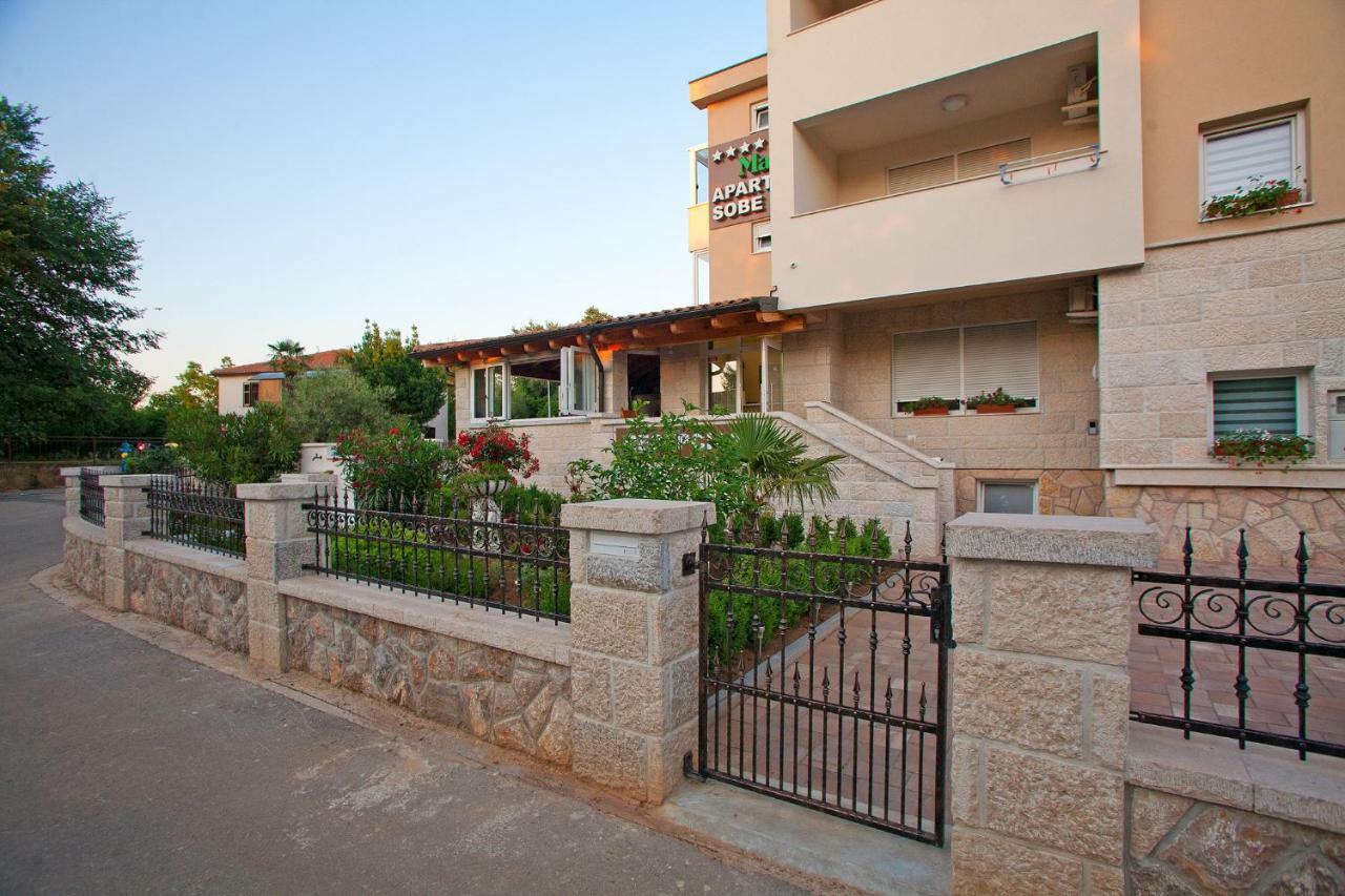 Apartments Maslina II Нивице Екстериор снимка