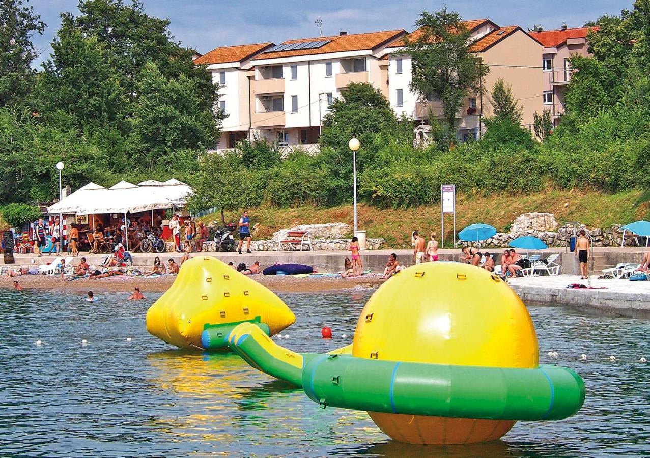 Apartments Maslina II Нивице Екстериор снимка