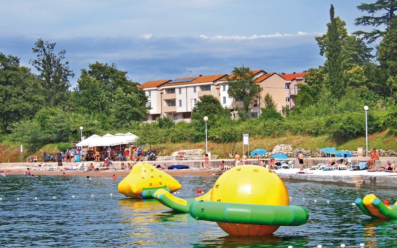 Apartments Maslina II Нивице Екстериор снимка