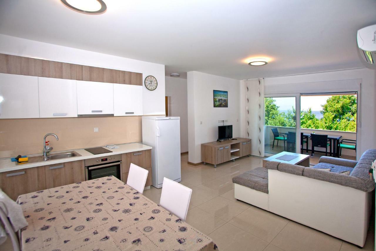 Apartments Maslina II Нивице Екстериор снимка
