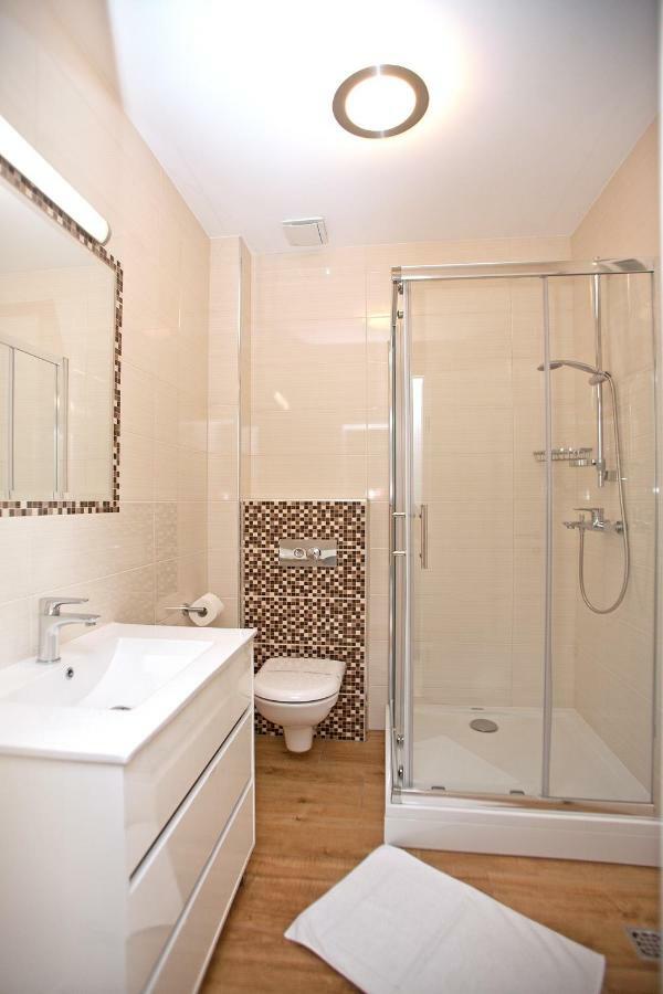 Apartments Maslina II Нивице Екстериор снимка