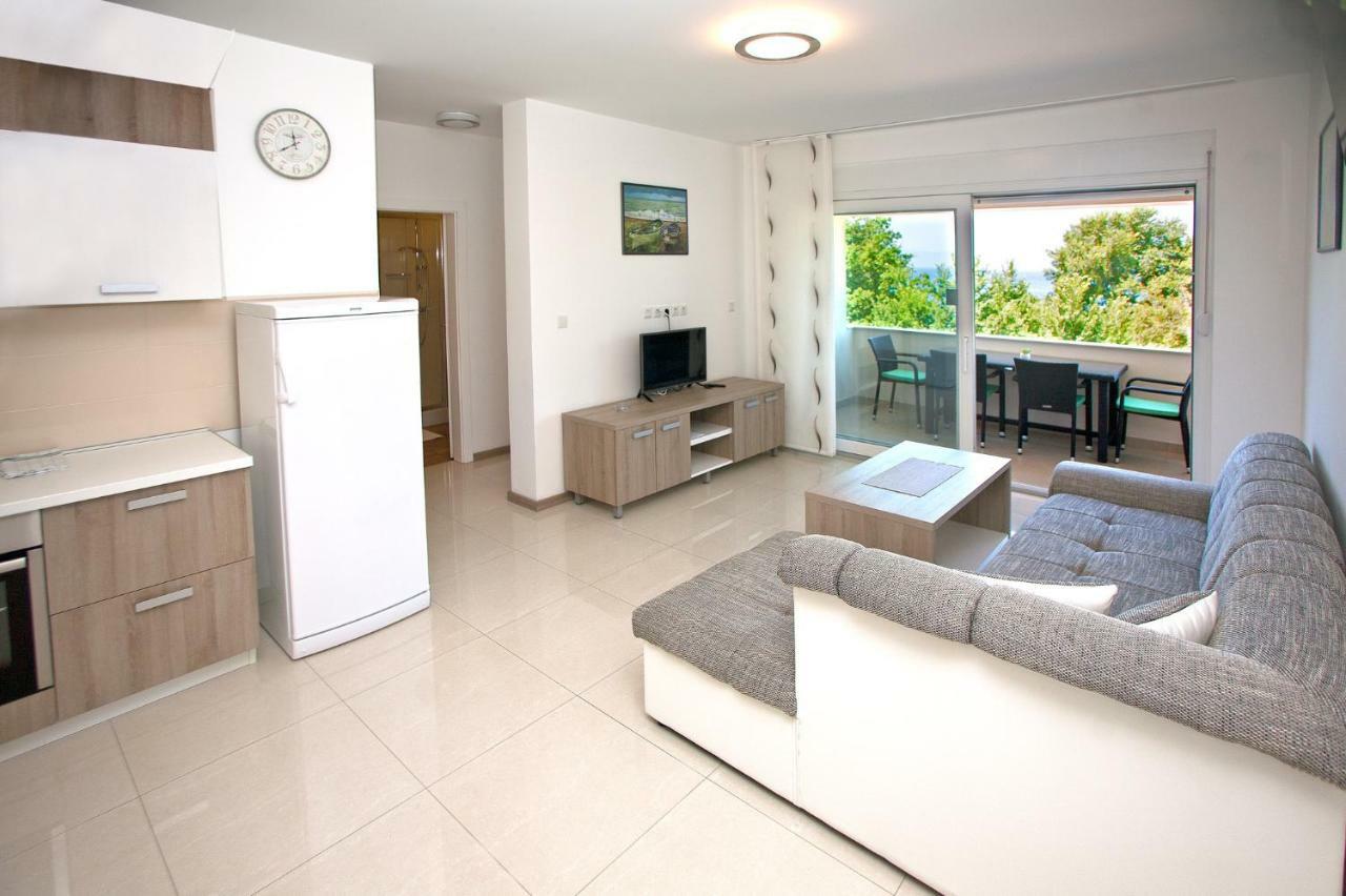 Apartments Maslina II Нивице Екстериор снимка