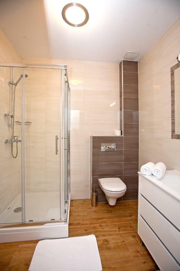 Apartments Maslina II Нивице Екстериор снимка